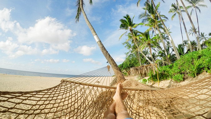 beach-hammock-pixabay