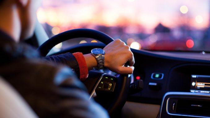 driver- sss-pixabay